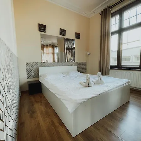 Hostel - Monte Cassino
