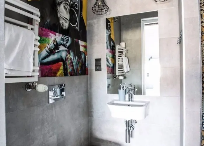 Central * سوبوت